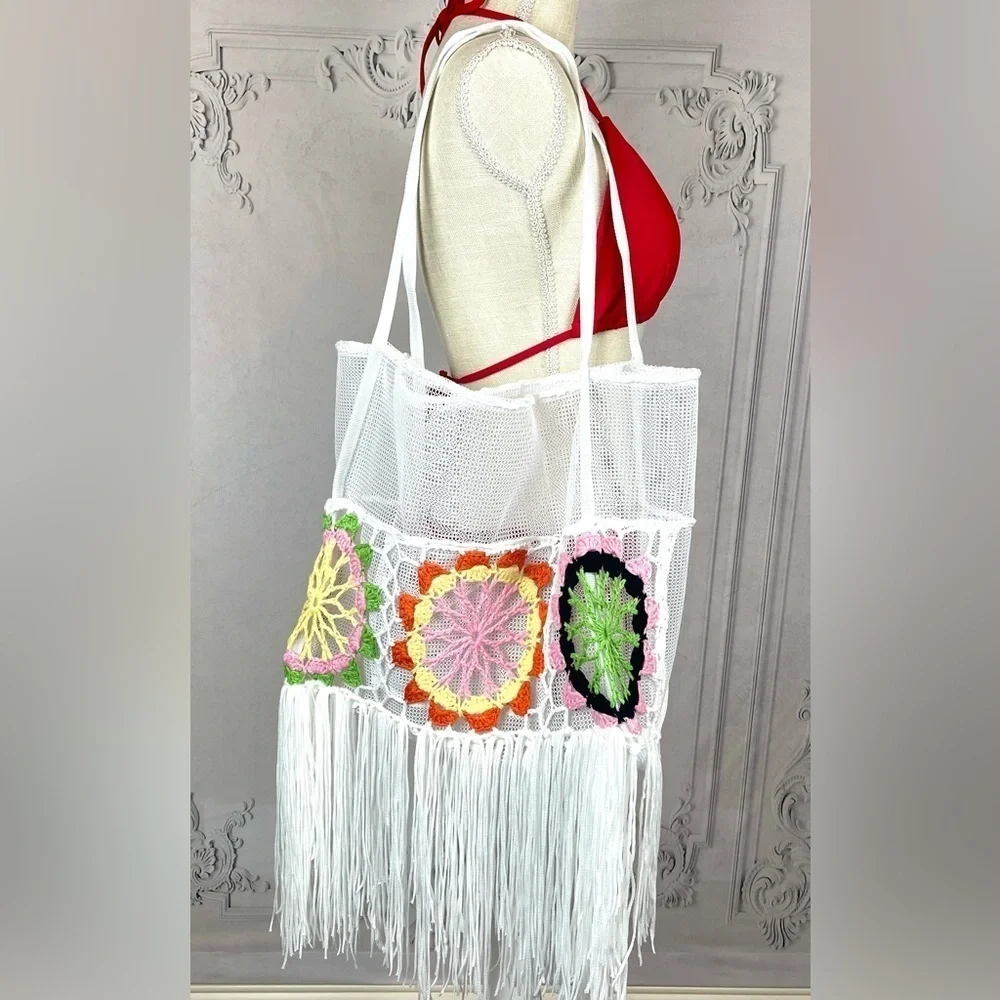 Bohemian Tote Beach Bag Crochet Flower Detail Fringe Tassels Casual Boho Purse